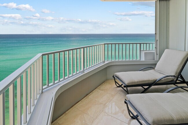 Building Photo - 5200 N Ocean Dr