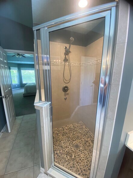 Building Photo - 437 Lake Monroe Pl