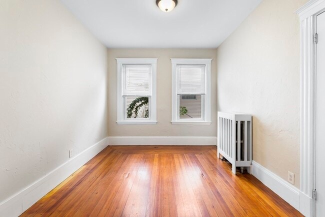 Building Photo - 22 Auburn St