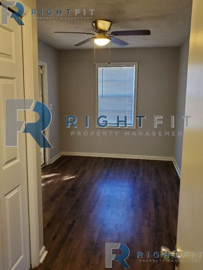 Building Photo - Welcome Home!