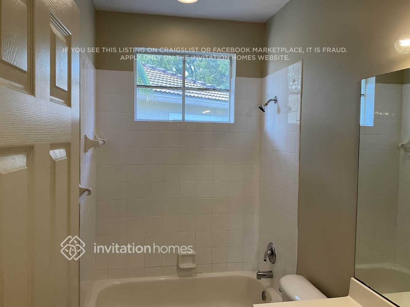 Building Photo - 784 NW 126th Ave