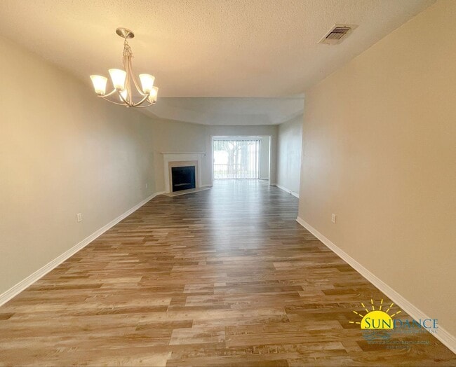 Building Photo - Stunning Waterfront Condo in Garnier's Cay Phase II, Shalimar!