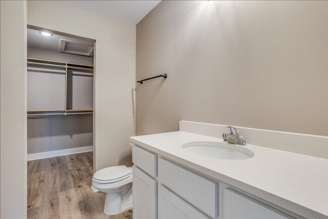 Building Photo - Northgate-Molly Plan