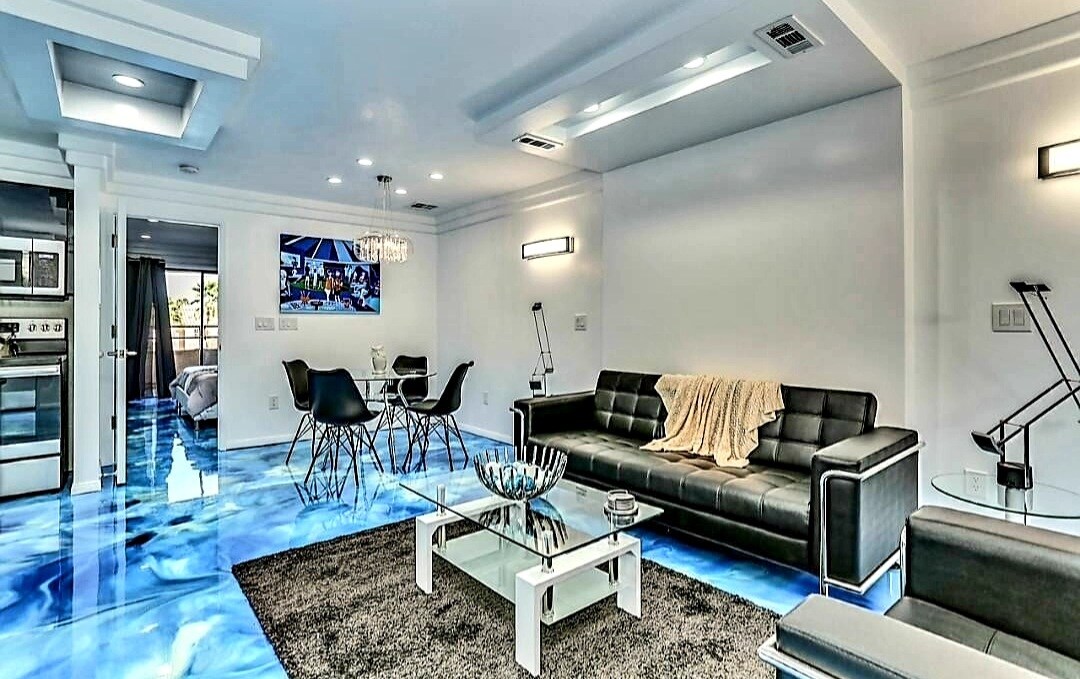 Building Photo - 470 S Calle Encilia