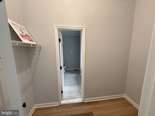 Building Photo - 445 Sawgrass Ct