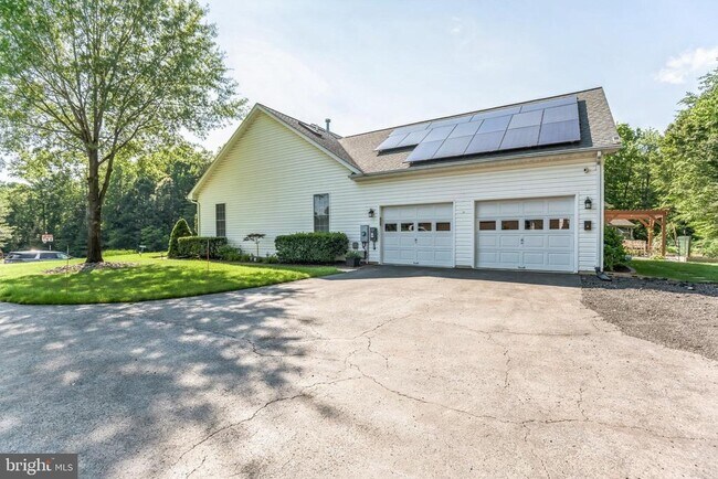 Building Photo - 8941 Grotto Ct