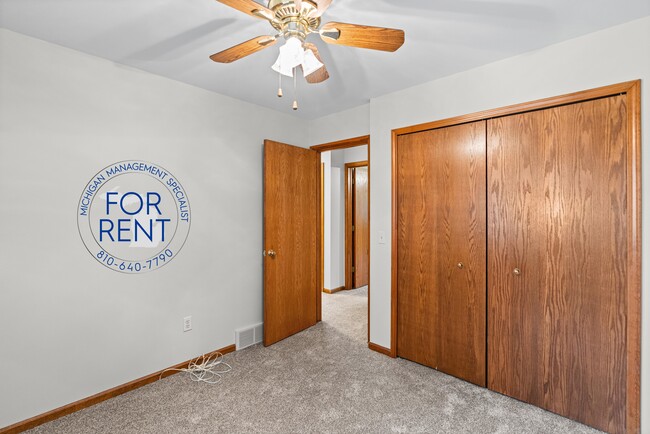 Building Photo - 3288 W. Grand Blanc Rd.