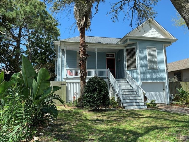 Primary Photo - 4408 Avenue S 1/2