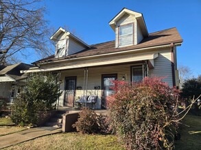 Building Photo - 803/805 McKinley Avenue