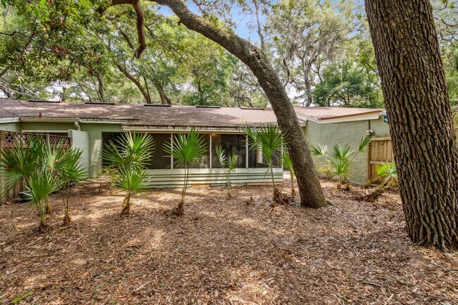 Building Photo - Mariners Walk - Easy walk to the beach