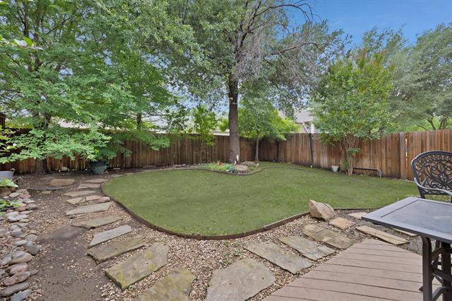 Building Photo - 9405 National Pines Dr