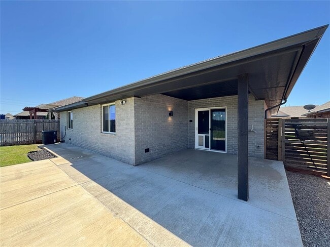 Building Photo - 7129 NW 146th St