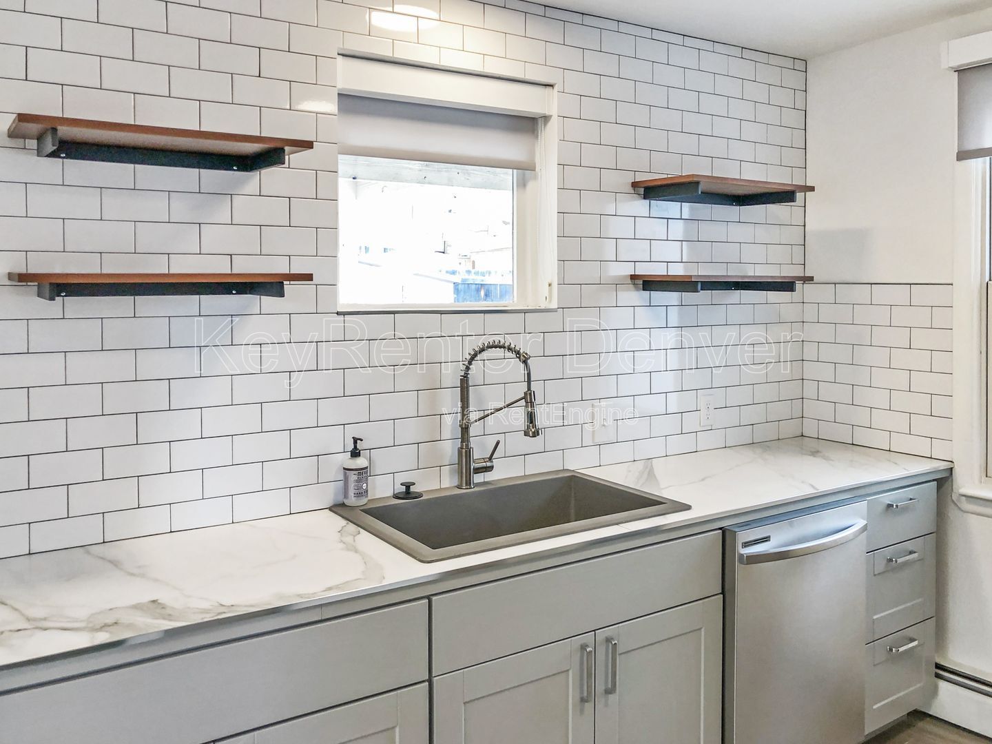 Building Photo - 4631 Clay St