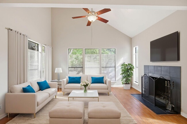 Building Photo - 6506 Cat Creek Trail