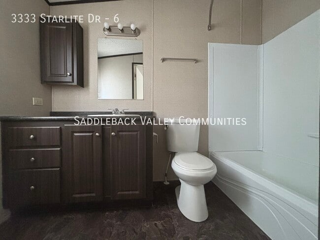Building Photo - 3333 Starlite Dr