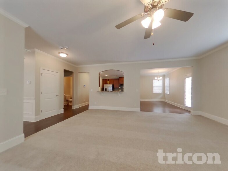 Building Photo - 253 Ryans Point