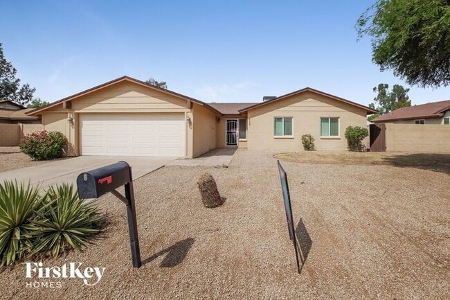 Primary Photo - 4134 E Campo Bello Dr