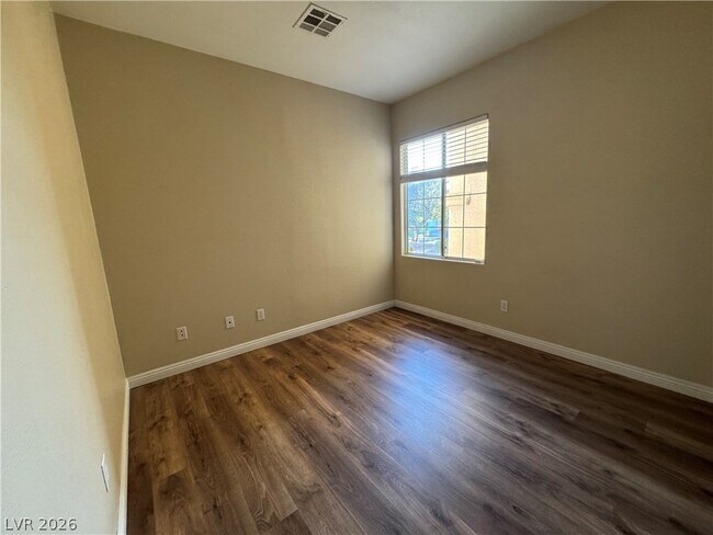 Building Photo - 2294 Tedesca Dr