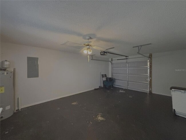Building Photo - 6366 SW 115 St Rd