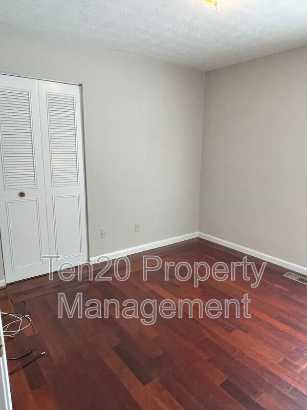 Building Photo - 7308 Paprika Ln