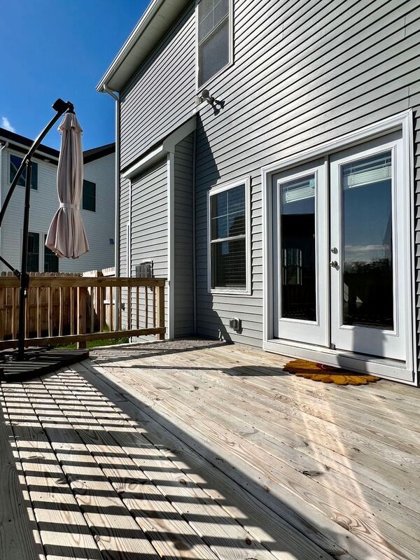 Building Photo - 8180 Lyman Ct