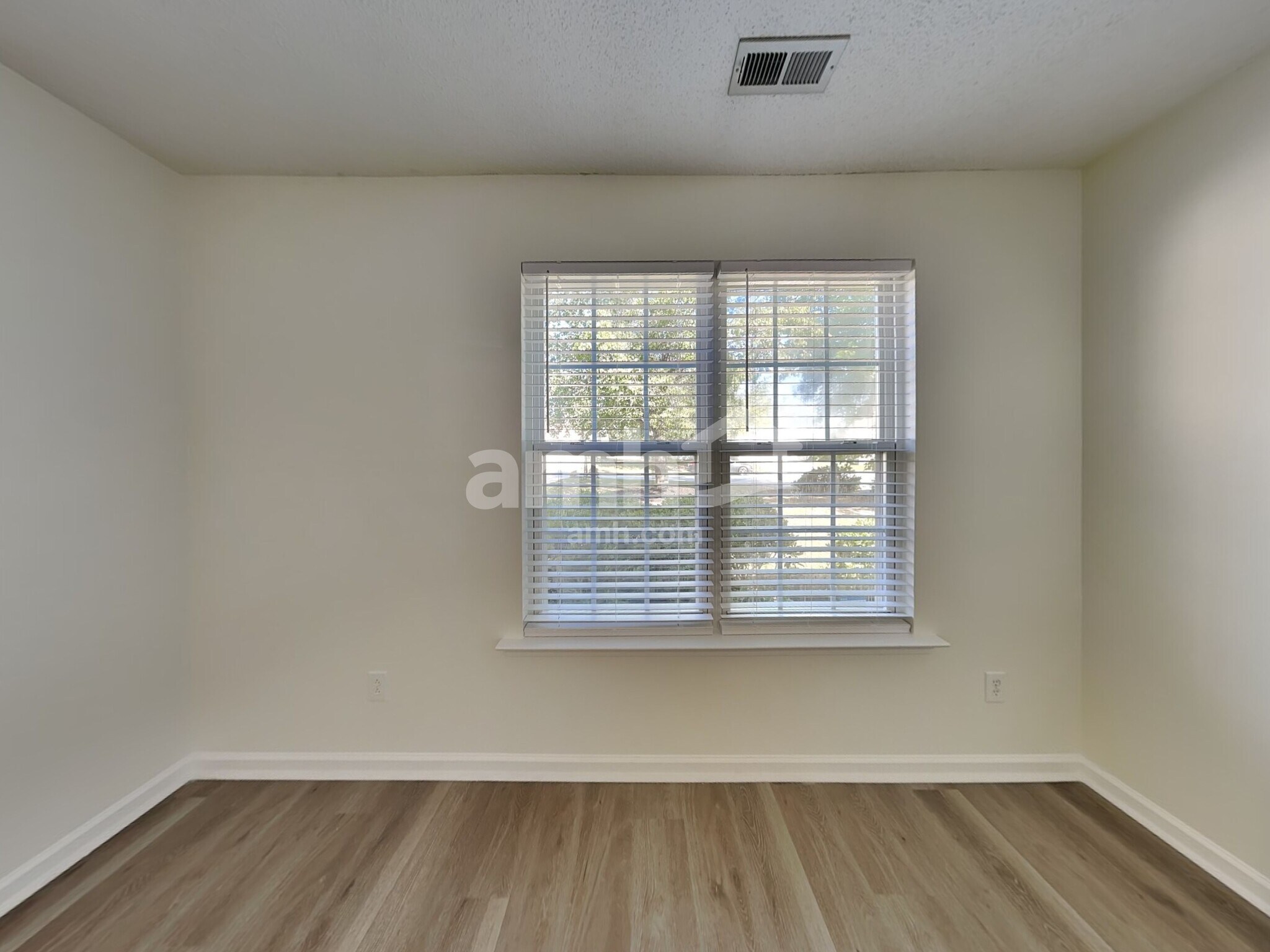 Building Photo - 12 Avalon Ct