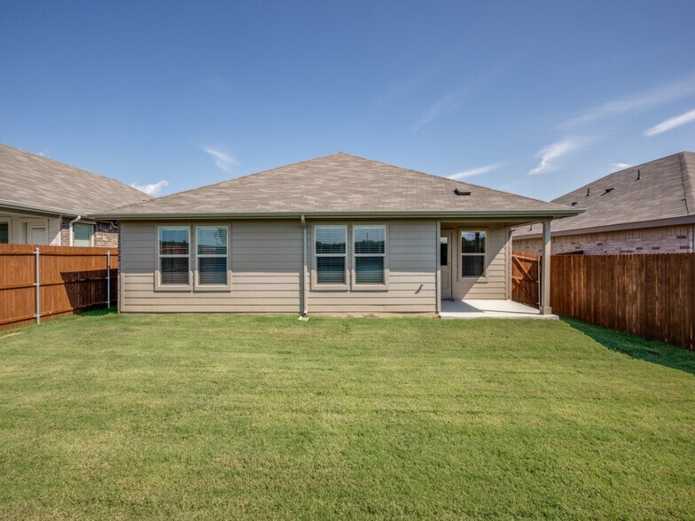 Building Photo - 1609 Cansler Dr