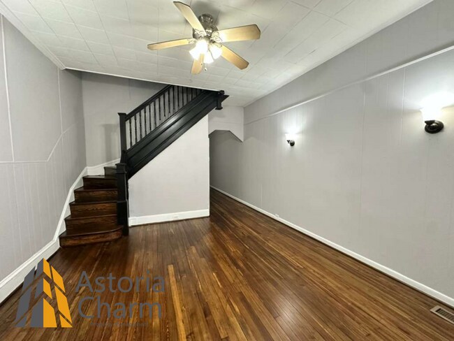 Building Photo - 3 Bedroom with Fenced Yard and Spacious Primary Bedroom near Coppin University