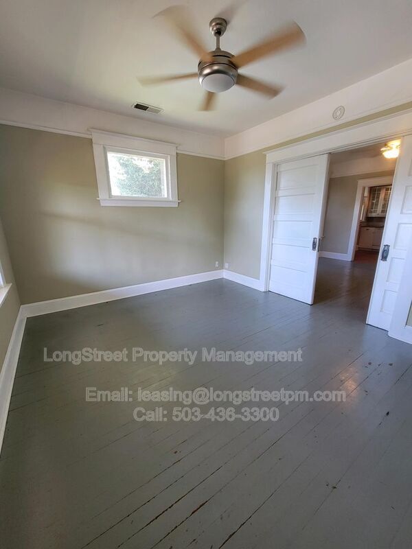 Building Photo - 3816 N Borthwick Ave