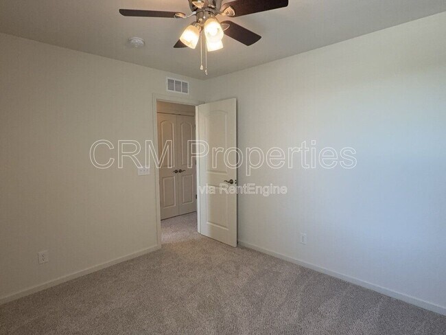 Building Photo - 7264 Selah Ln