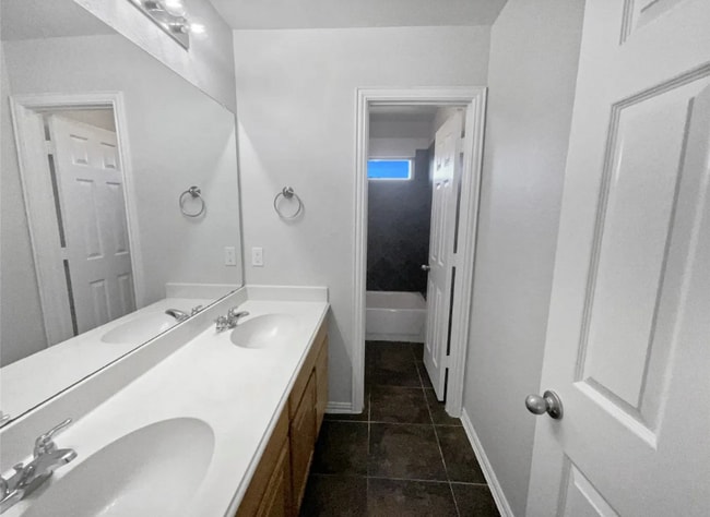 Building Photo - 3304 Bright Star Way