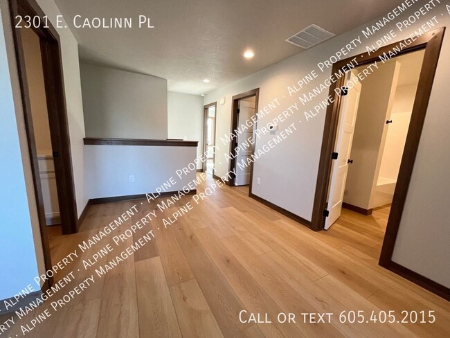 Building Photo - 2301 Caolinn Pl