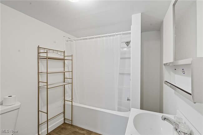 Building Photo - 500 S 8th St