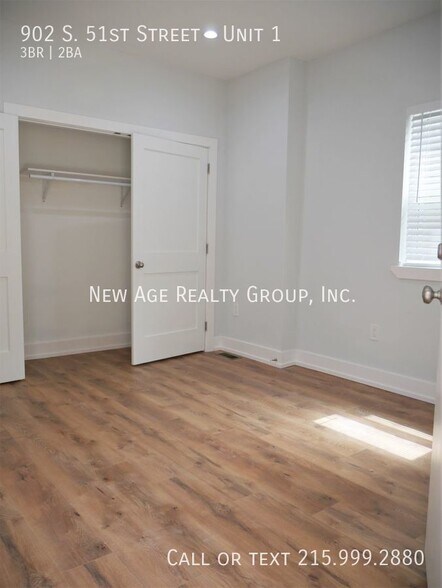 Building Photo - 902 S 51st St