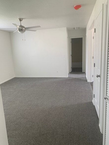 Building Photo - 1396 N 625 W