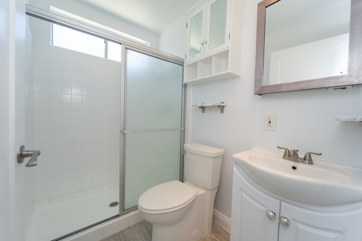 Building Photo - 11723 Porter Valley Dr