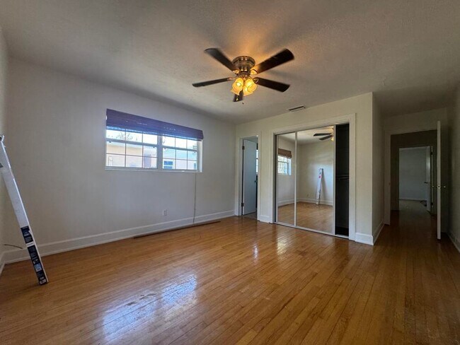 Building Photo - Beautiful Beachside Home in Ormond Beach!