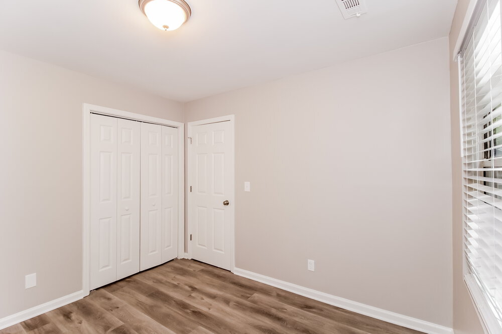 Building Photo - 148 Blue Heron Dr