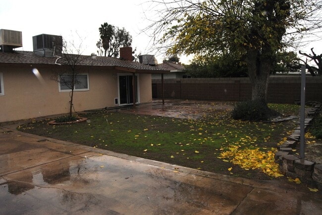 Building Photo - 3706 Rampart St