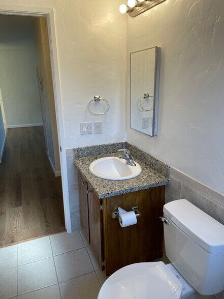 Building Photo - 13621 Fair Oaks Blvd