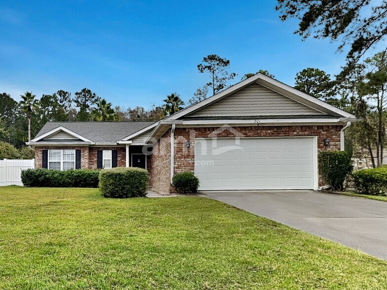 Primary Photo - 201 Antigua Pl