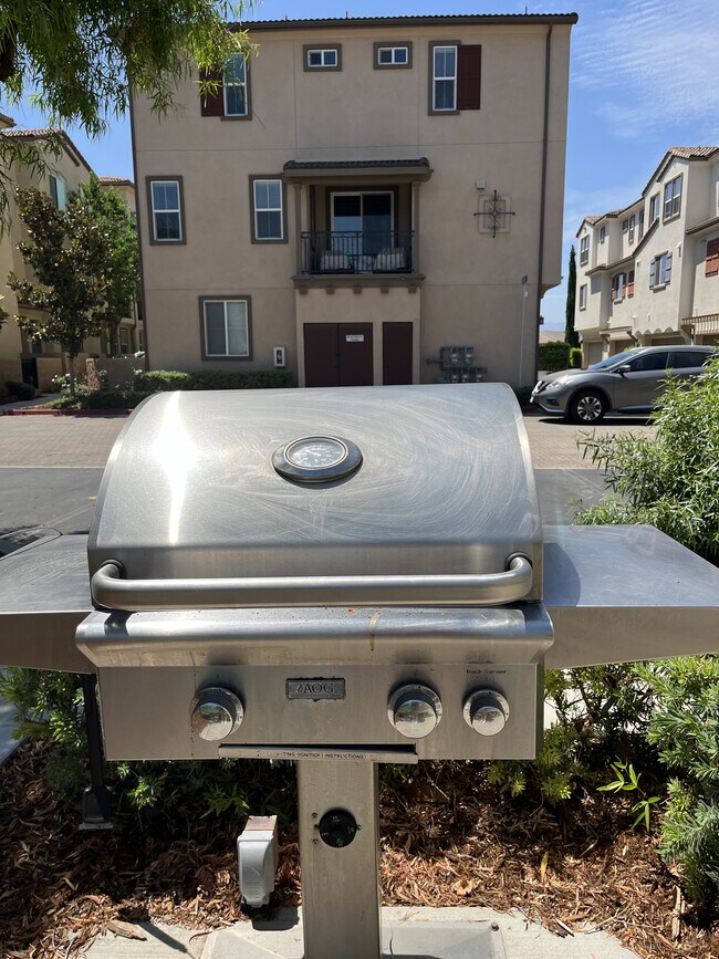 Building Photo - 12432 Constellation St