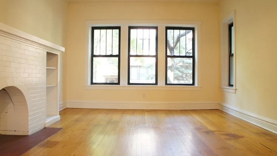 Building Photo - 2518 N Kedzie Blvd
