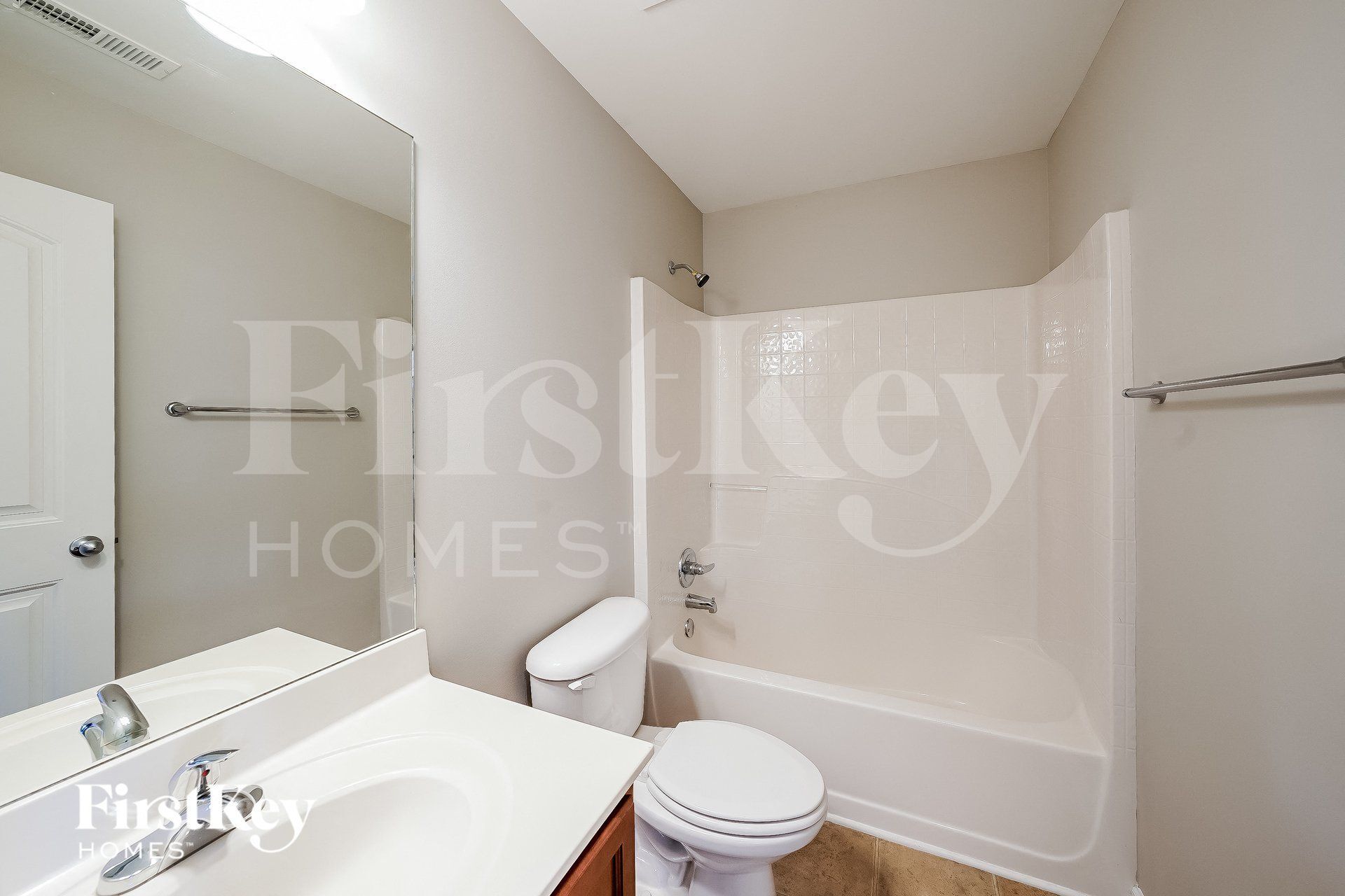 Building Photo - 100 Village Springs Cove