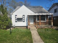 Building Photo - 20110 Northlawn St