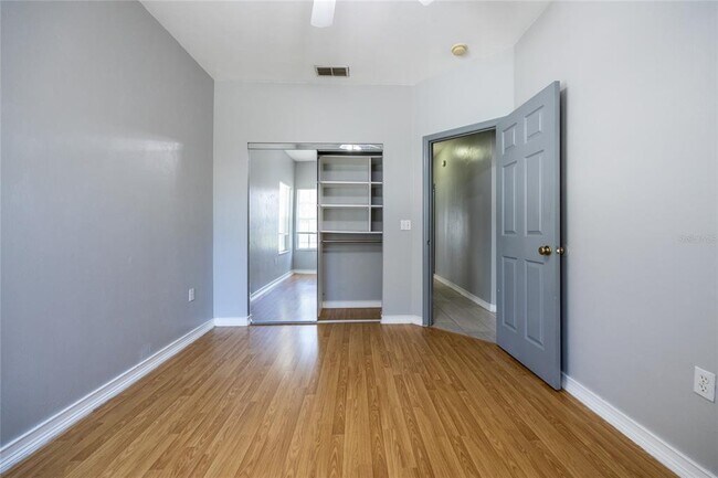 Building Photo - 4345 NW 35th St