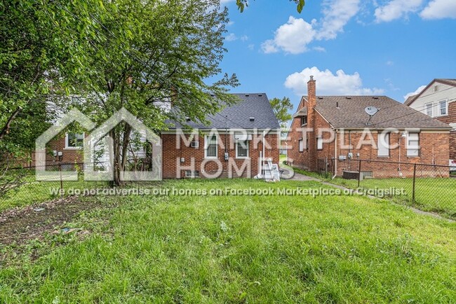 Building Photo - 9421 Courville St