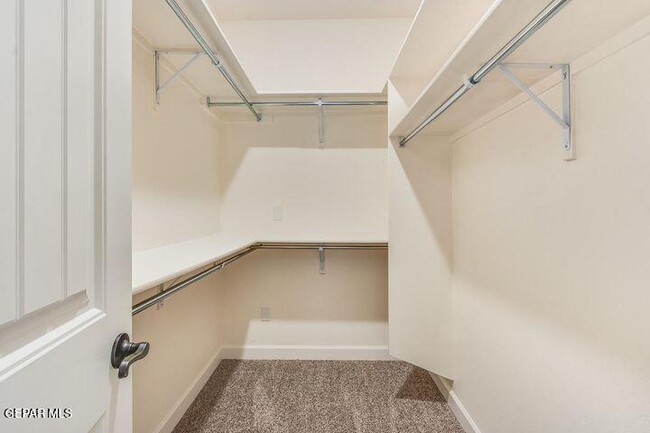 Building Photo - 15145 Imagine Dr