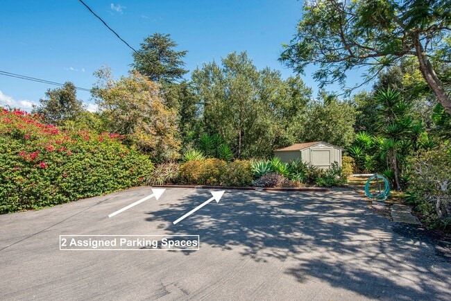 Building Photo - Charming 2-Bedroom Retreat Near More Mesa ...