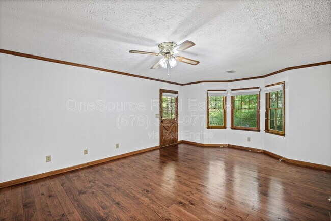 Building Photo - 195 Cross Brook Dr